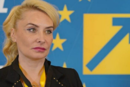 Stenograme: avocata de la PNL reținută pentru trafic de influență se lăuda că „eu sunt fosta gagică a lui Ludovic Orban”. Mandolina aia făcea minuni!