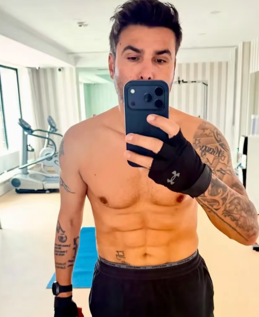 Adrian Mutu la 47 de ani. Duce lejer două reprize la oricare din primele 5 echipe din campionatul românesc