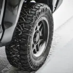 De ce să nu cureți niciodată zăpada de pe anvelope