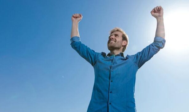 O nouă provocare online transformă refuzul într-o cale spre succes