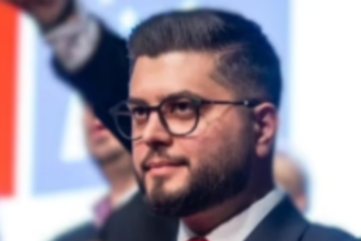 Viceprimarul Sectorului 3, interimar la Primărie, a ratat Bacul cu 2,70. Dacă îi rotunjeau nota, lua cât Sectorul