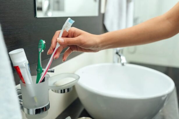 20% dintre români nu s-au spălat niciodată pe dinți. Nici măcar pe dinții pe care îi mai au