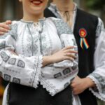 De ce majoritatea numelor de familie românești se termină în „-escu”: explicația istorică și lingvistică