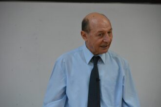Ministrul Apararii, replica la declaratia lui Traian Basescu