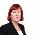 Cum a ajuns România ”regim hibrid”. Și cum poate să urce la ”democrație defectă”