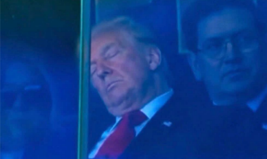 Donald Trump la finala Cupei Mondiale urmărind atacurile în valuri ale Argentinei