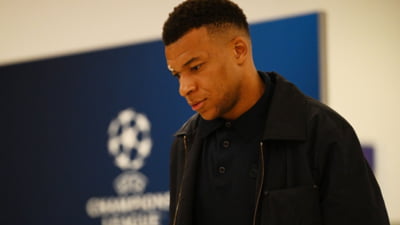 Kylian Mbappe vrea să o scoată la cină pe Rihanna. Cele patru vedete cu care ar vrea să iasă în oraș