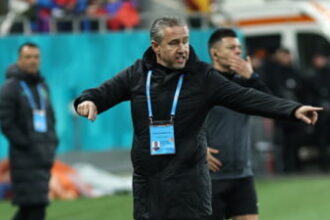 Transferul pe care FCSB vrea cu disperare să îl facă, după revenirea lui Reghecampf: „Mai mult de 75% e rezolvat”