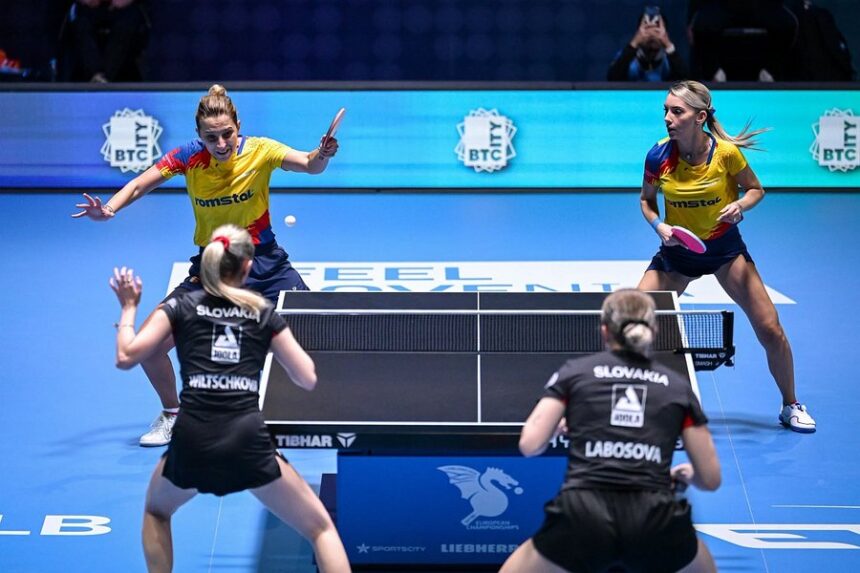 Elizabeta Samara și Bernadette Szocs s-au calificat în sferturile de finală ale Campionatului European