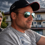 Dezastru administrativ la Izvoare, Dolj: primarul PSD Mihăiță Cocîrlă și viceprimarul Lilu Zaharia, în centrul unui scandal cu lucrări decontate nejustificat, apă fără licență și bani publici administrați haotic